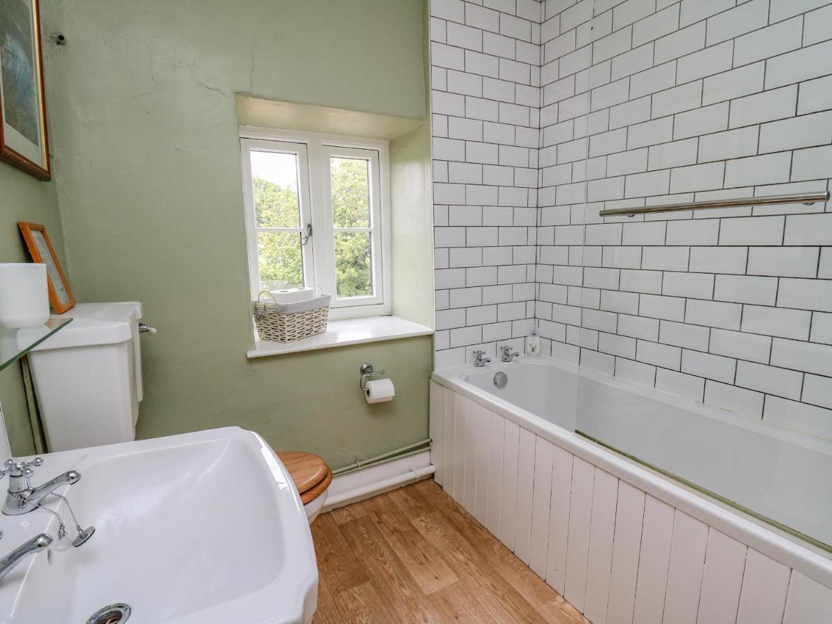 Byrdir Cottage Llanwrthwl Экстерьер фото